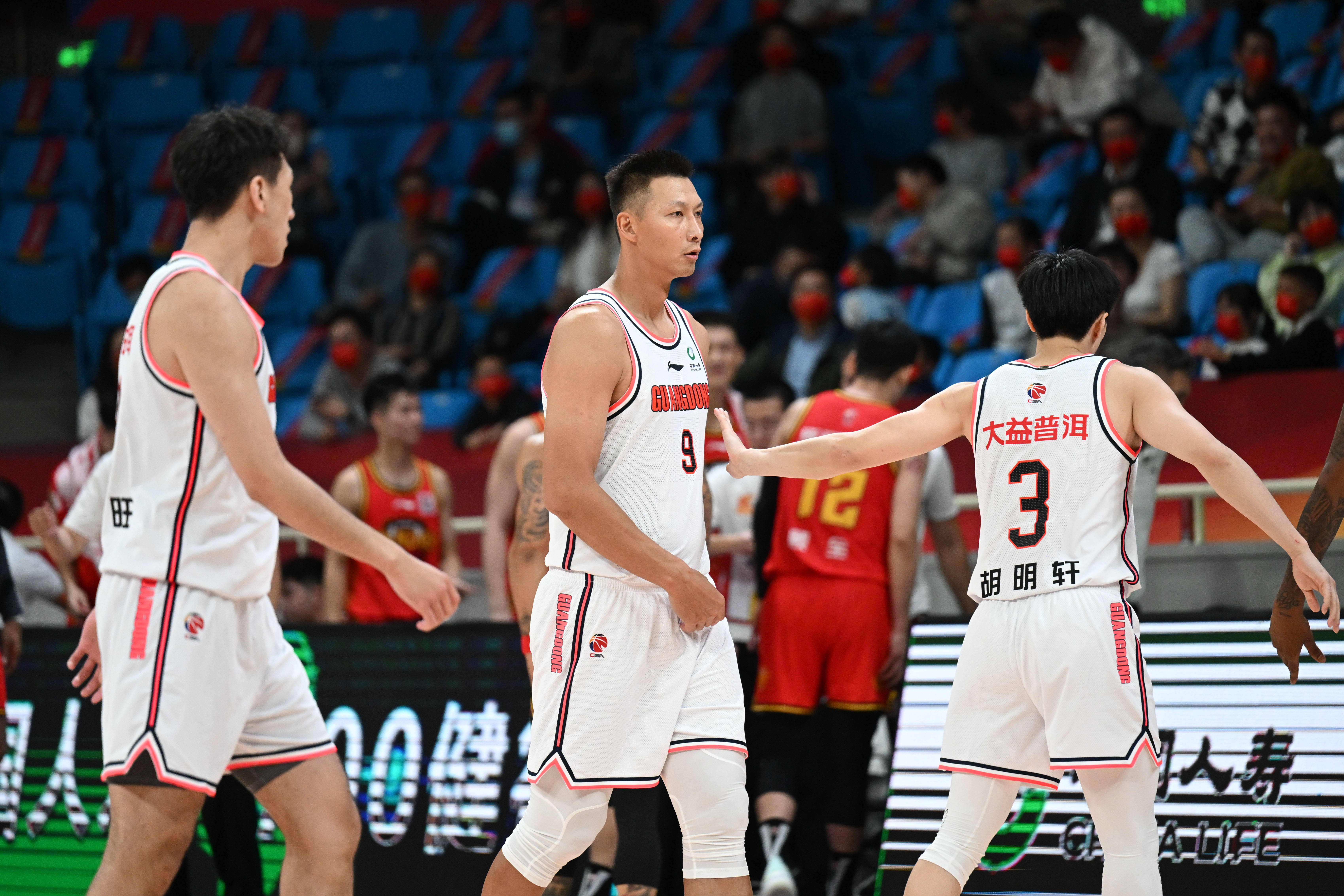 天津西南虎力克福建掩埋老东家，晋级总决赛 