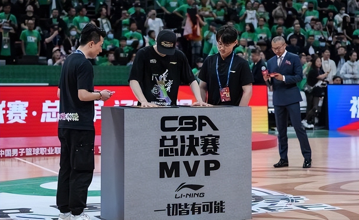 东北联盟在主场奋力拼搏，遗憾落败 